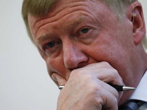 file-photo-anatoly-chubais-attends-a-session-of-the-gaidar-forum-2018