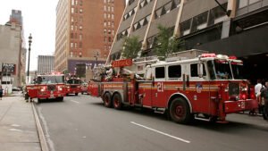 fdny-firetrucks-ap06090108603_11042022.jpeg