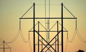 me_utility-lines_120321.jpeg
